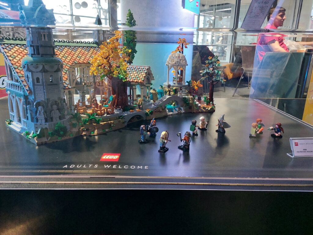 Comic-Con Prague - kdo by nechtěl nejnovější Lego Roklinky