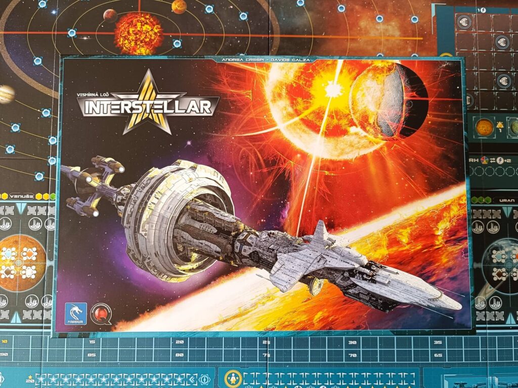 Vesmírná loď Interstellar - desková hra