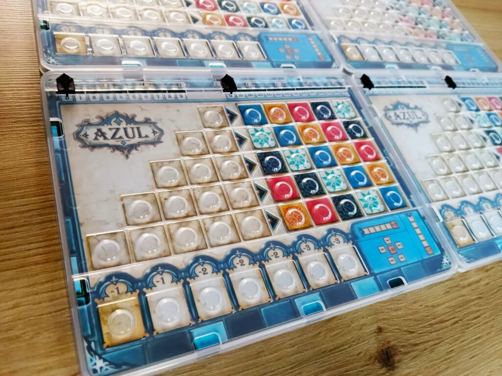 Azul Mini - plastový kryt na hráčskou desku